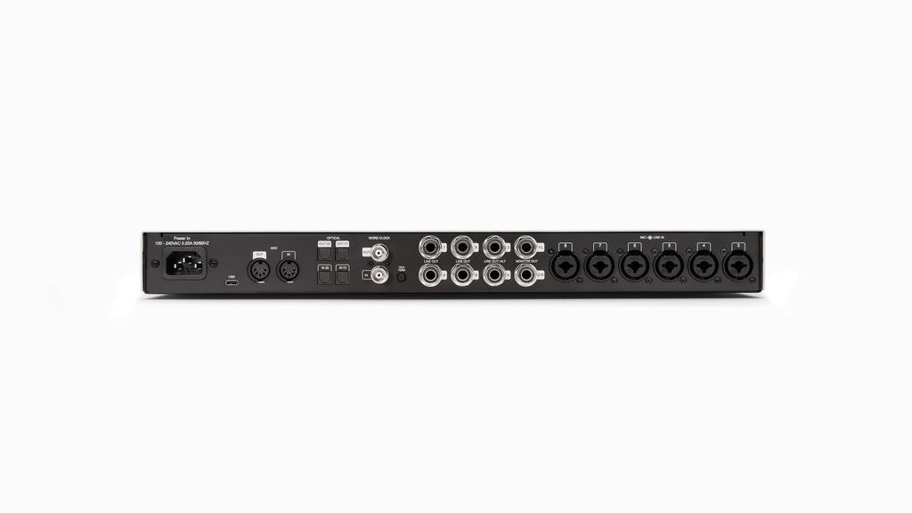 Universal Audio Volt 876 24x28 USB Audio Interface, Rack-Mount Style
