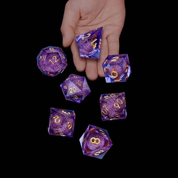 ARUOHHA DND Liquid Core Dice, 7pcs Resin Sharp Edged Dice Set RPG Translucent Polyhedral D and D Dice, Role Playing Dice Set D20 D12 D10 D8 D6 D4 with Gift Box