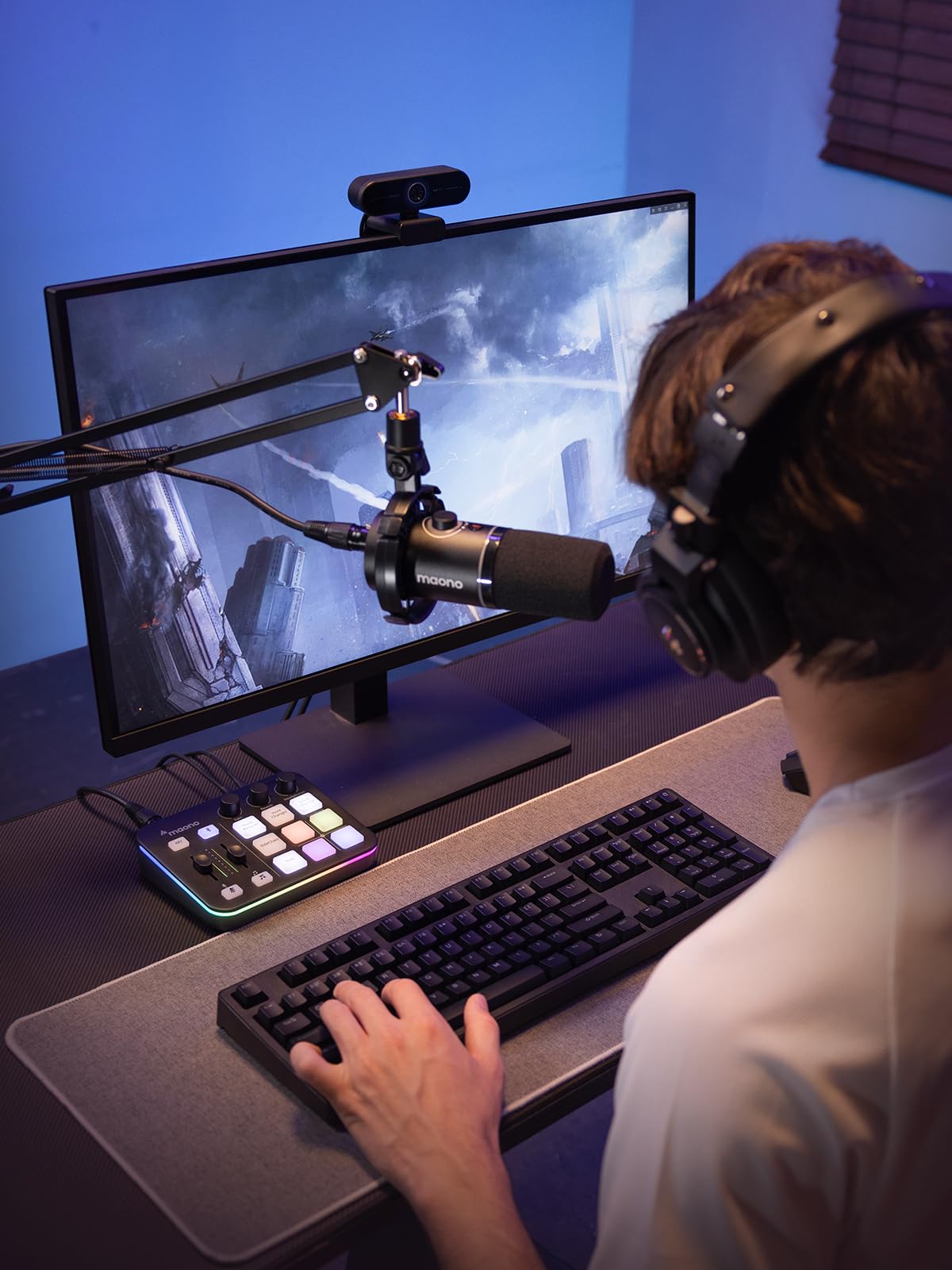 MAONO G1 NEO & PD200XS Gaming Bundle: Audio Mixer and XLR Dynamic Mic
