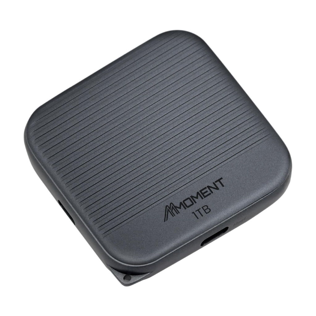 MMOMENT 1TB Portable SSD Magnetic Phone SSD, Dual USB-C, 950MB/s P100