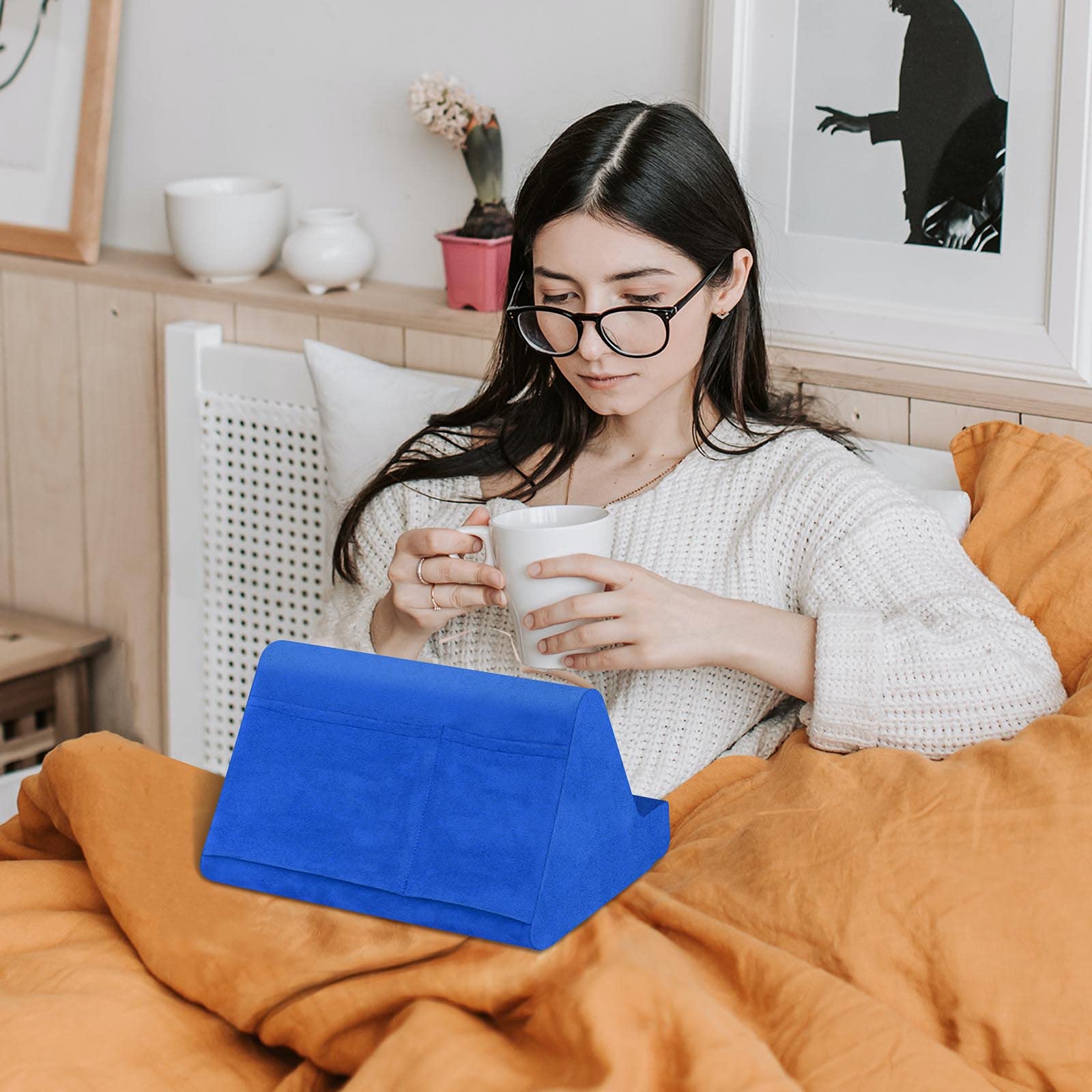 BZVV Tablet Pillow Stand with Pocket,Adjustable 3 Viewing Angle,Lazy Holder for Bed Sofa,Compatible with iPads Tablets eReaders Smartphones Books Magazines