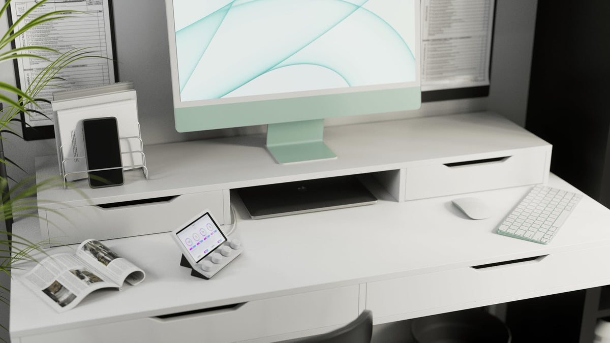 BEACN Mix - USB C Windows Audio Controller with a Beautiful 5” Color Display and 4 Smooth Push-Button encoders for Streaming, Gaming, Podcasting, and Work from Home Applications (Dark)