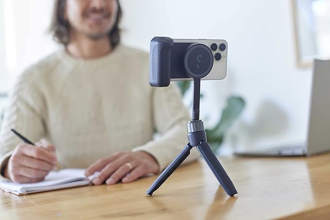 ShiftCam SnapGrip Creator Kit for Content Creators – Includes SnapGrip, SnapLight, Tripod SnapPod – Vlogging Kit for iPhone & Android – Magnetic Mount | Blue Jay