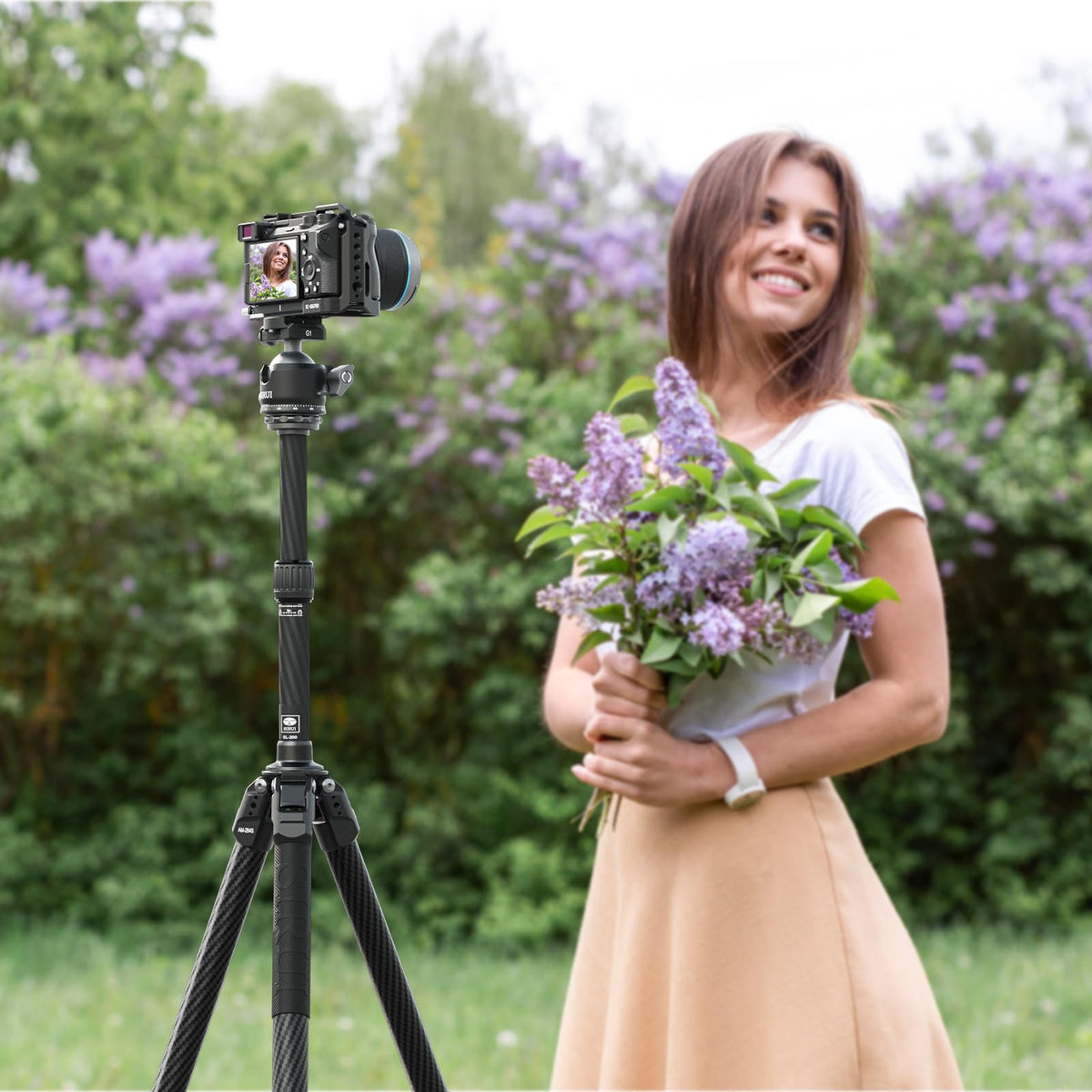 SIRUI 50.4"/128cm Carbon Fiber Travel Tripod Kit, Max Load 44lb/20kg