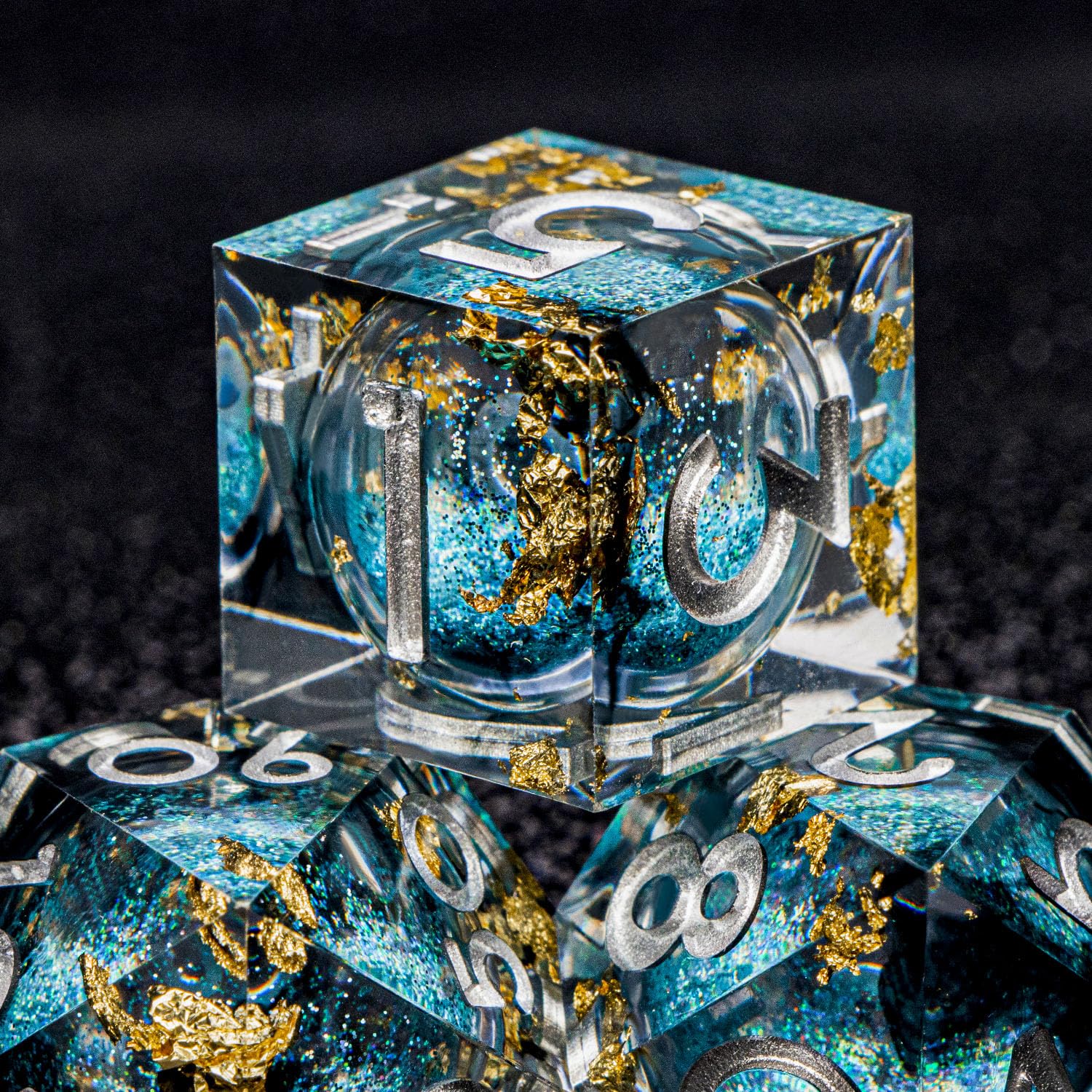 ORIFANTOU DND Dice Blue Liquid Core Dice Set with Metal Box, Handmade Sharp Edge D and D Polyhedral Dice for use with RPG D&D Role Playing Game