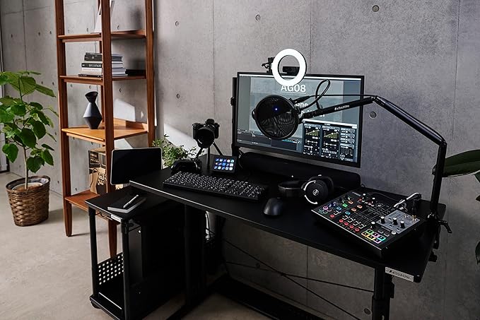 Yamaha AG08 Black 8-Channel Live Streaming Loopback Mixer/USB Interface with Steinberg Software Suite